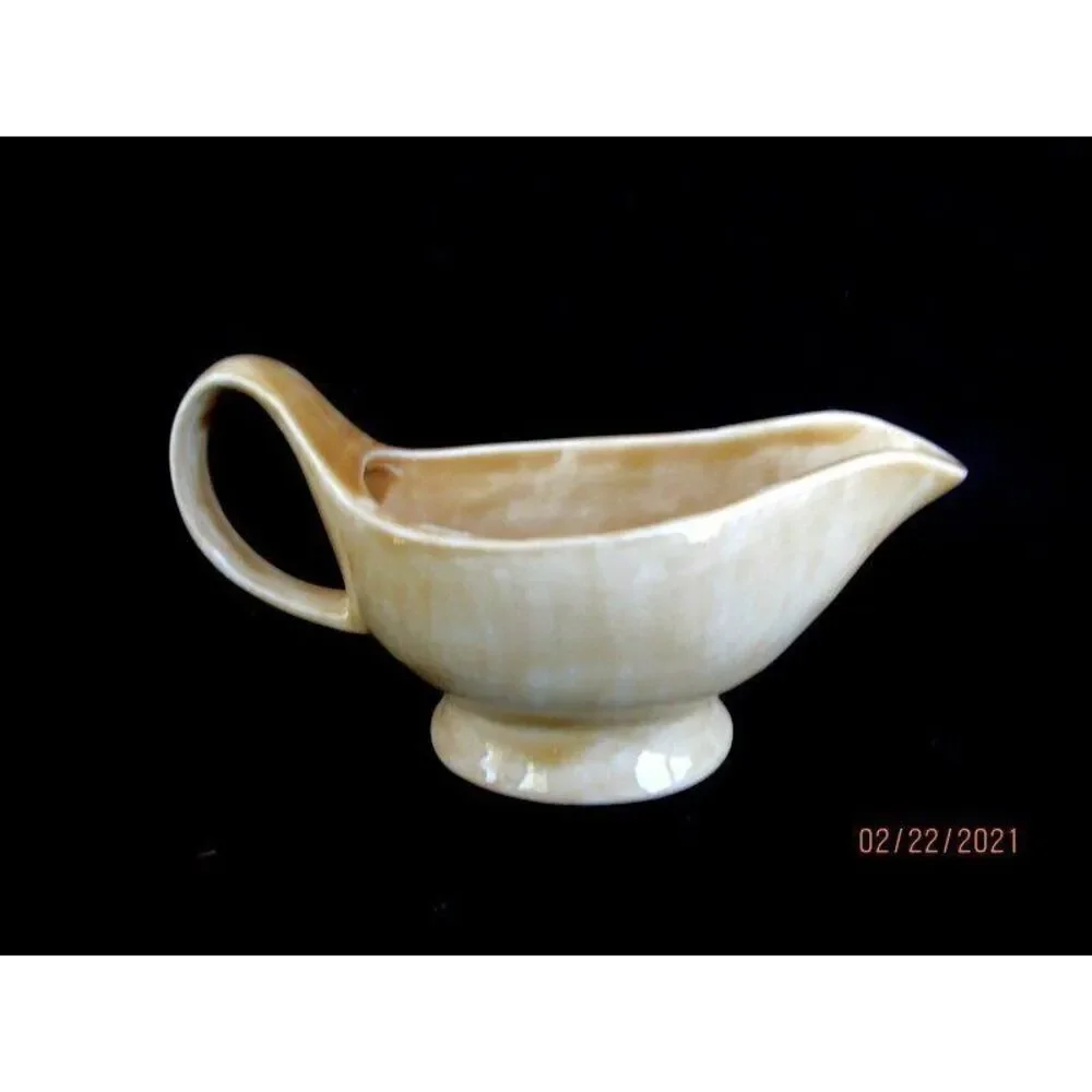 Pottery Barn Sausalito Amber Gold Hand‎ Painted Gravy/Sauce Boat